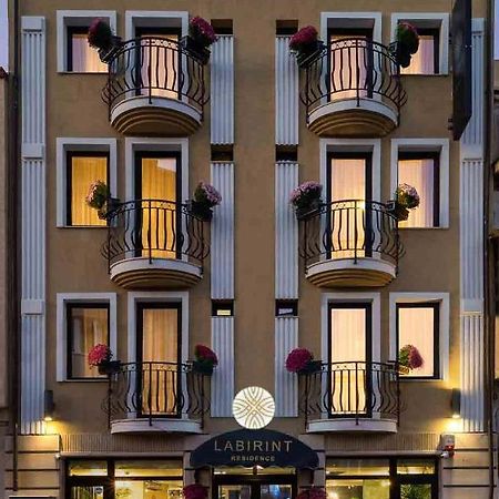 Labirint Boutique Hotel Bucharest Luaran gambar